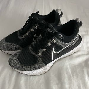 Nike react infinity run flyknit 2